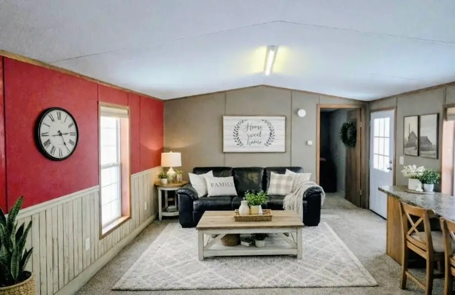 7 Dublin Street, Gorham, NH 03581 - Image #3