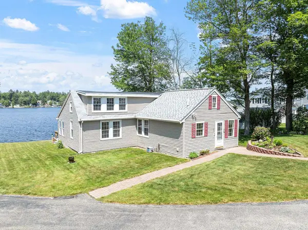 4 Shore Drive, Hampstead, NH 03841