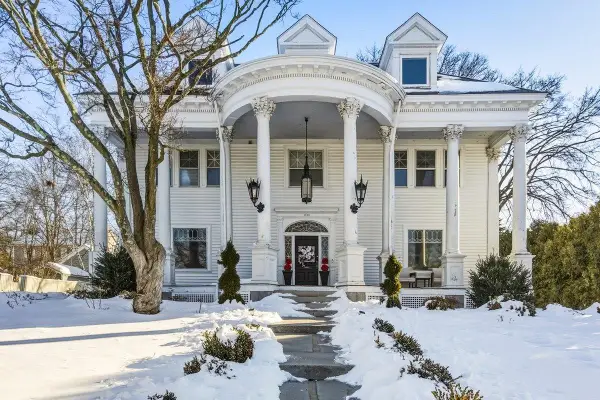 2159 Elm Street, Manchester, NH 03104