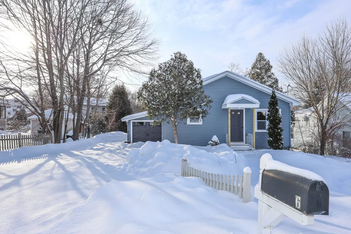 6 Mountain View Street, Nashua, NH 03060 - Image #1