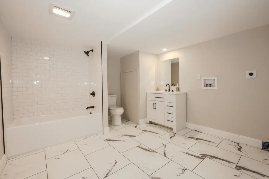 6 Mountain View Street, Nashua, NH 03060 - Image #3