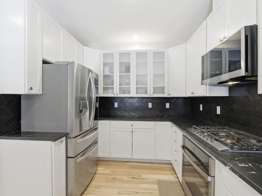 4 Wilshire Lane, Pelham, NH 03076 - Image #3