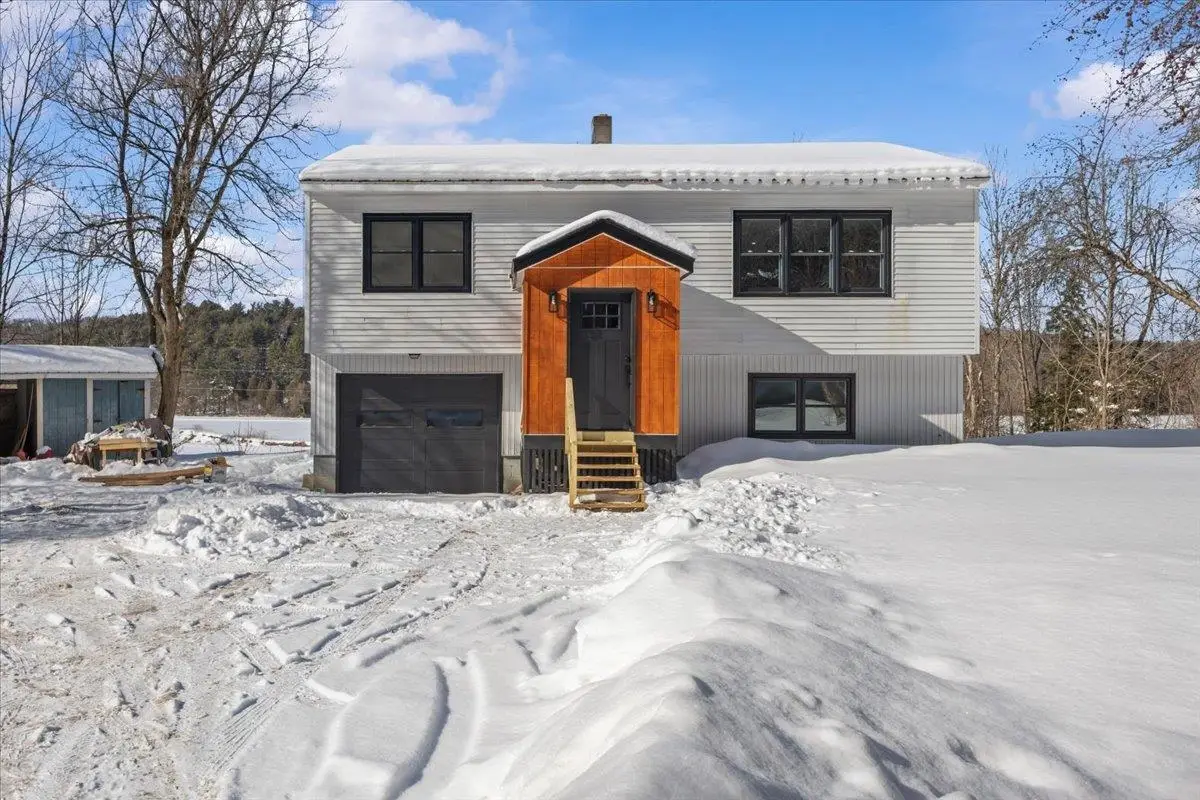 434 Browns River Road, Essex, VT 05452 - #1