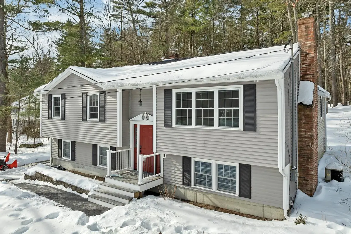 17 Twilight Drive, Nashua, NH 03062 - #1