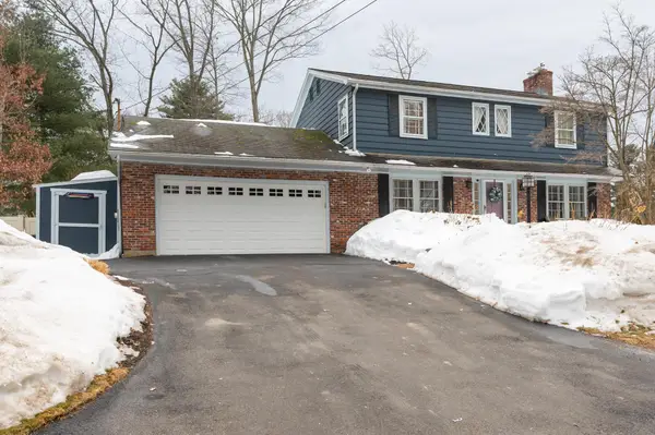 51 Farmington Road, Nashua, NH 03060