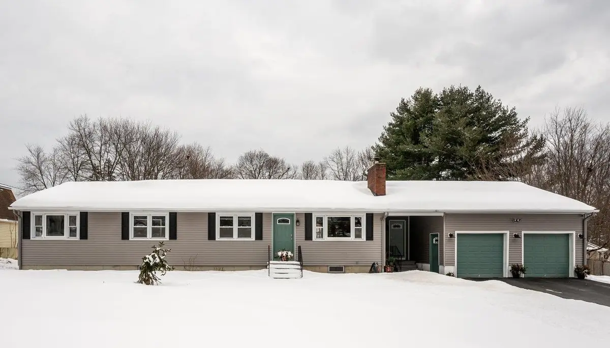 139 Michigan Avenue, Manchester, NH 03104 - #1