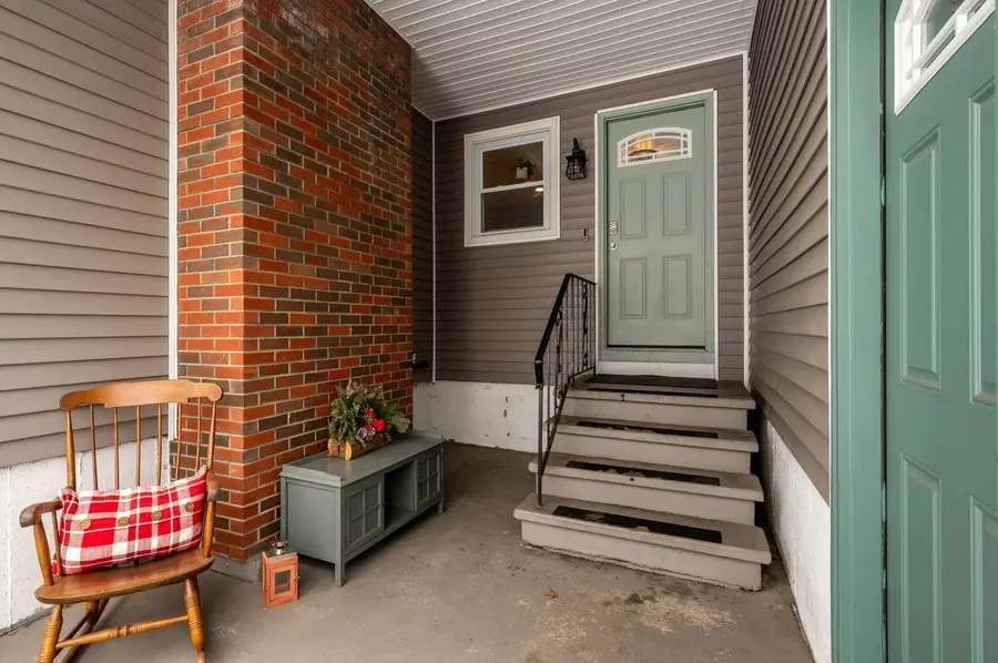 139 Michigan Avenue, Manchester, NH 03104 - #3