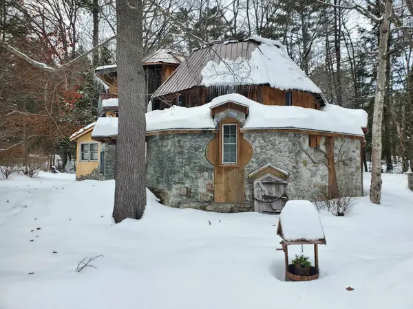 13 Kilton Road, Canaan, NH 03741