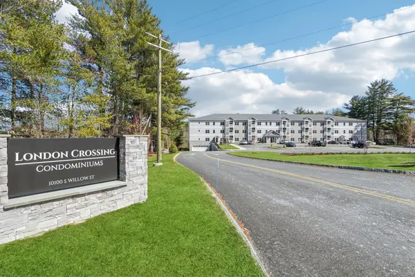 10100 S Willow Street #214, Manchester, NH 03103