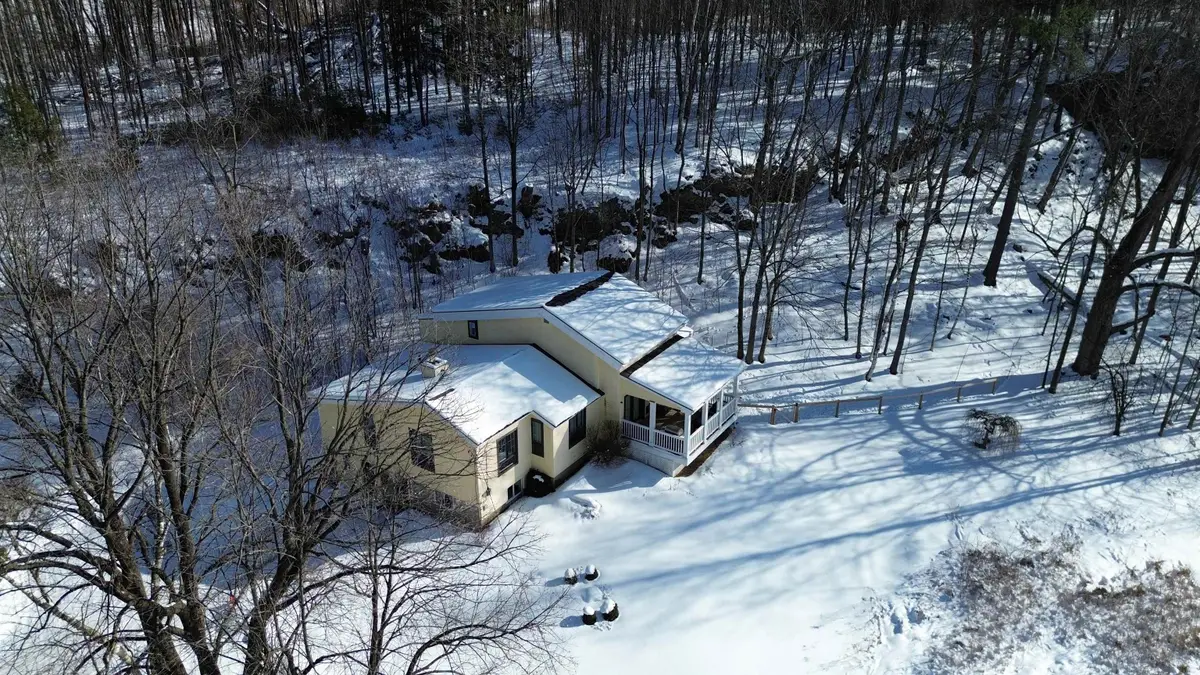 11 Lamore Road, Essex, VT 05452 - #1