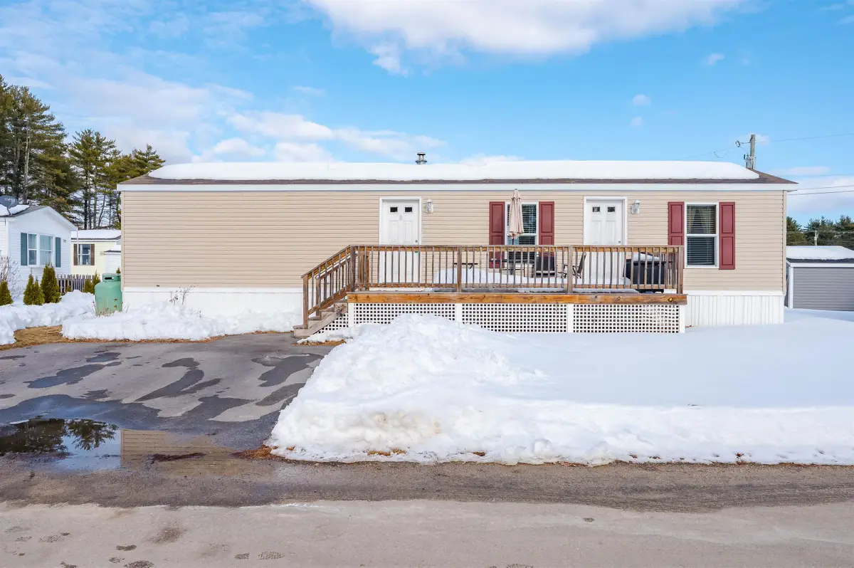 2 Wolf Lane, Somersworth, NH 03878 - #1