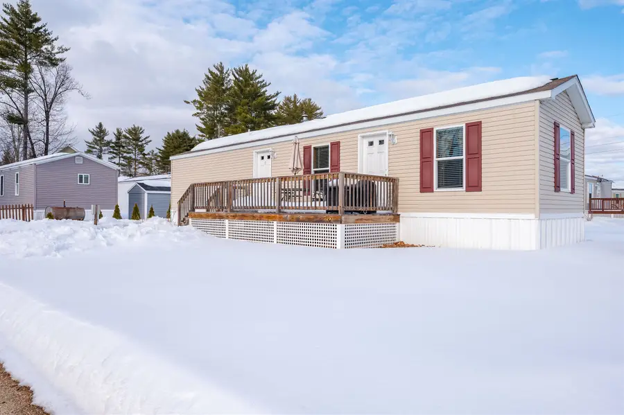 2 Wolf Lane, Somersworth, NH 03878 - #3