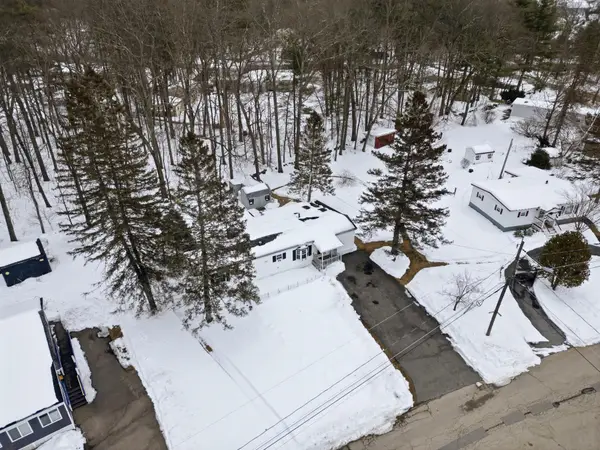 4 Rosemary Street, Salem, NH 03079