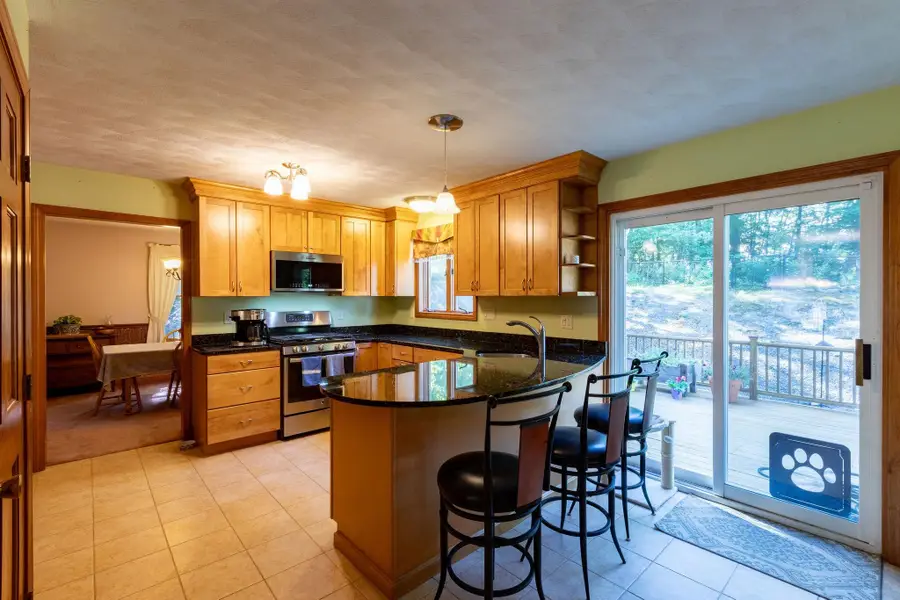 10 Lund Drive, Hudson, NH 03051 - #2