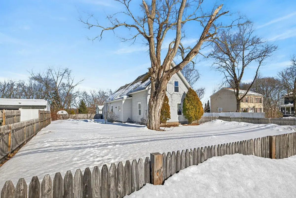 185 Mast Road, Manchester, NH 03102 - #1