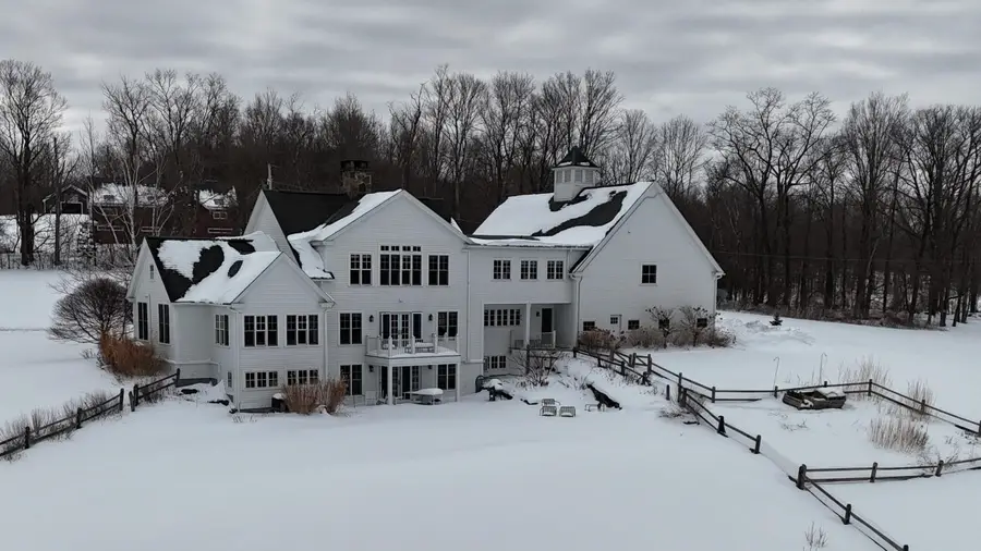 1035 Holy Smoke Road, Shaftsbury, VT 05262 - #2