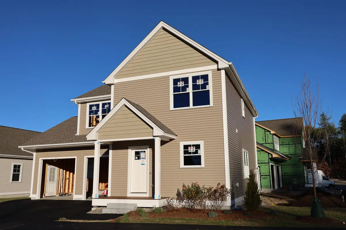 8 Wilderness Drive, Nashua, NH 03062 - #1