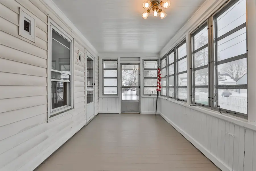 72 Linwood Street, Nashua, NH 03060 - #2