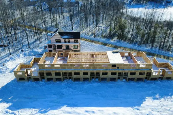 UNIT 46 STONEWALL CORNERS Way, Laconia, NH 03246