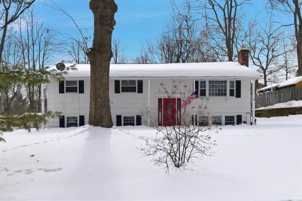 154 Westwood Drive, Nashua, NH 03062