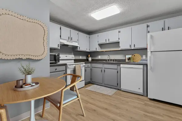 55 Log Street #3H, Manchester, NH 03102