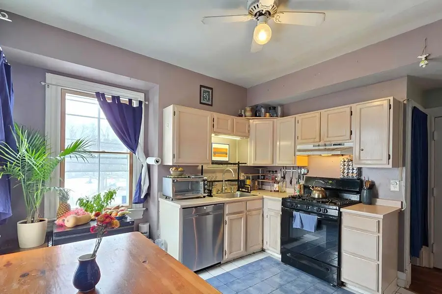 601 Dalton Drive #C, Essex Junction, VT 05452 - #3