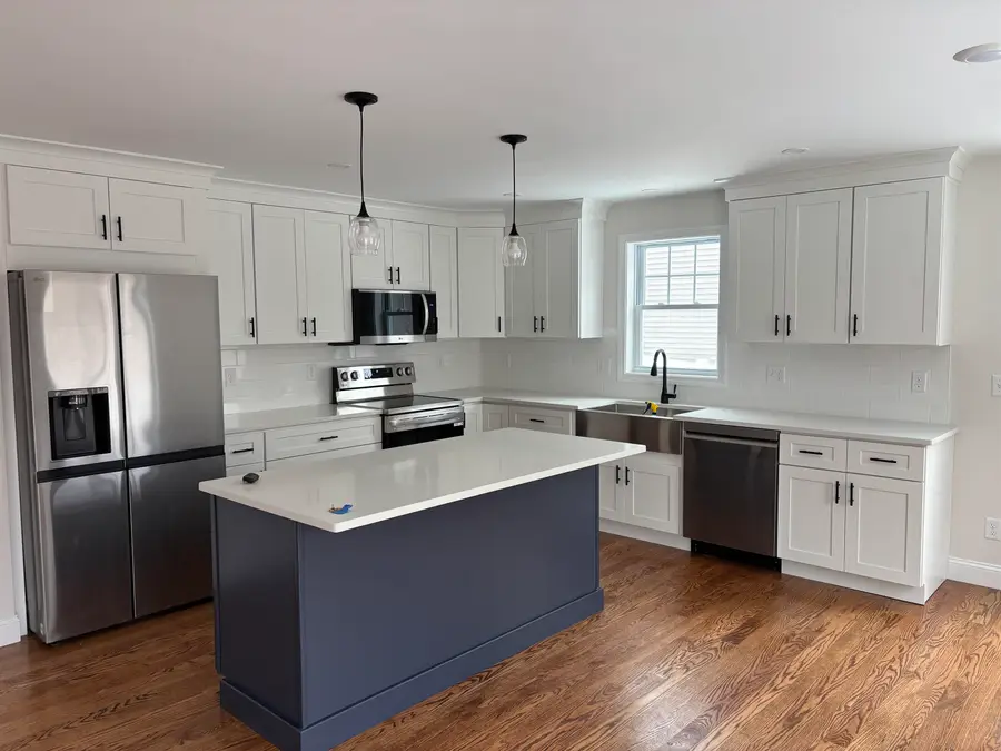 157 Garvin Avenue, Manchester, NH 03109 - #3