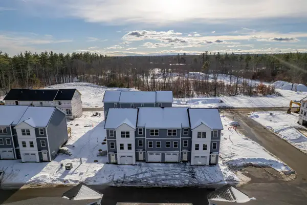 10A Lucky Lane The Crossings at Village Center, Barrington, NH 03825