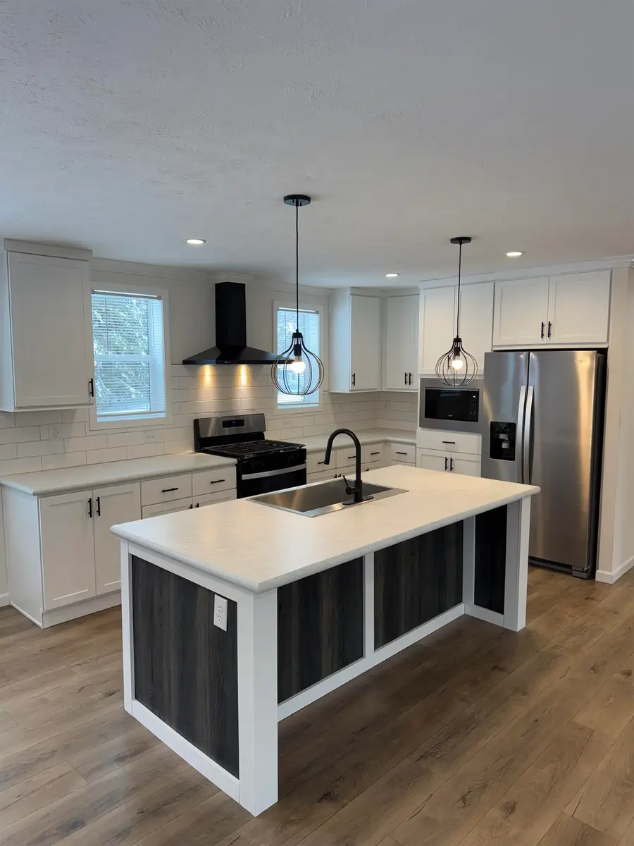 21 Shawn Avenue, Nashua, NH 03062 - #3