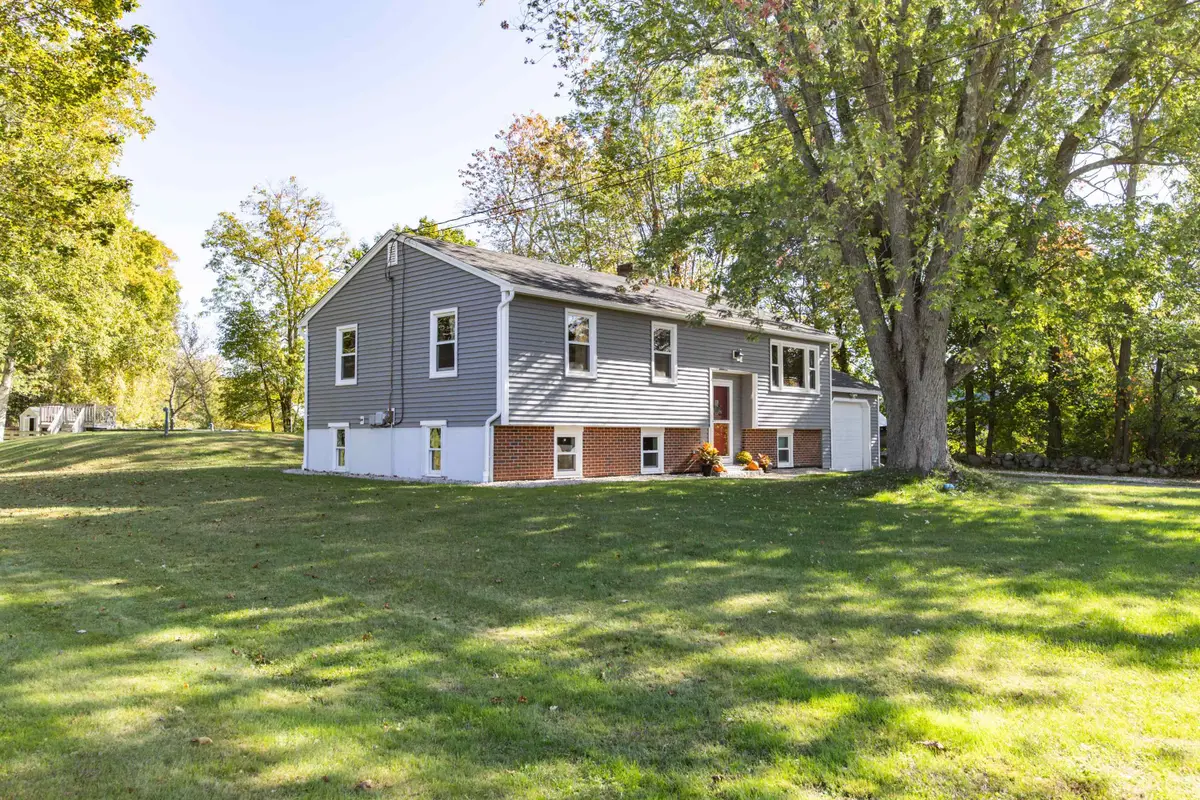 222 Portsmouth Avenue, Stratham, NH 03885 - #1