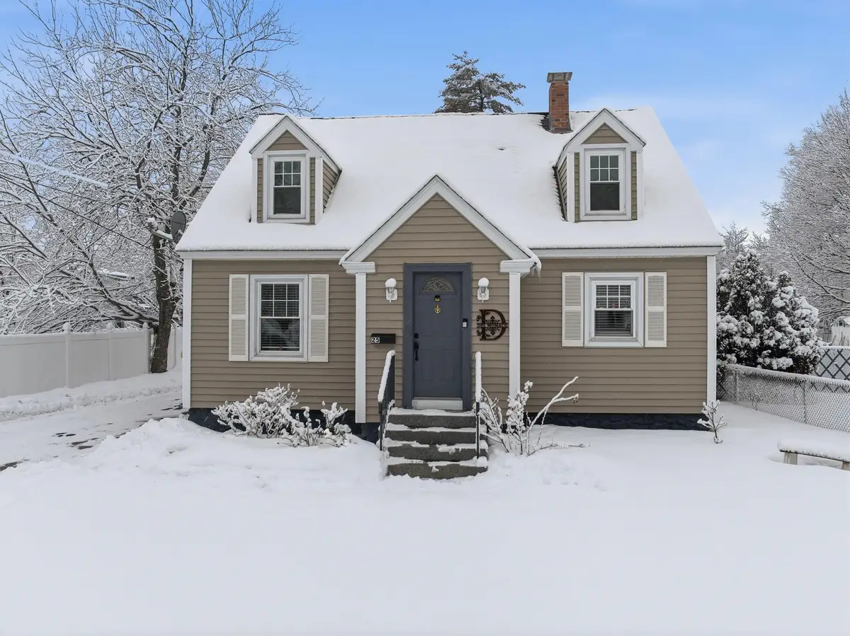 25 East Dunstable Road, Nashua, NH 03060 - #1