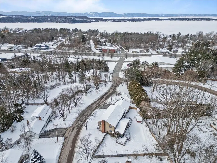 109 Juniper Ridge, Shelburne, VT 05445 - #3