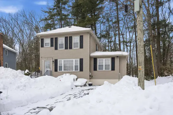 16 Champagne Drive, Nashua, NH 03062