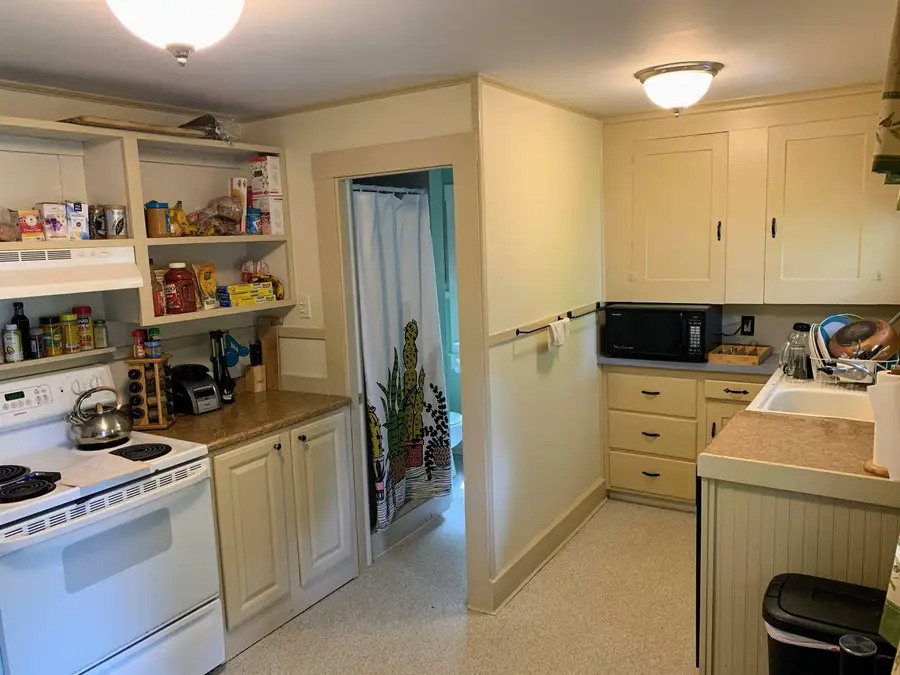 33-35 Elm Street, Newmarket, NH 03857 - #3