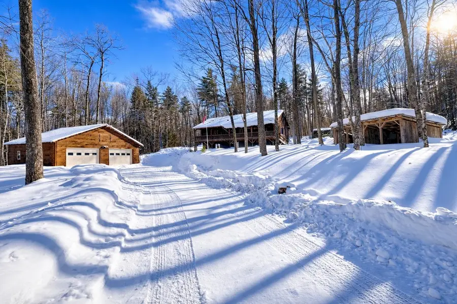 4138 West Hill Road S, Jamaica, VT 05343 - #2