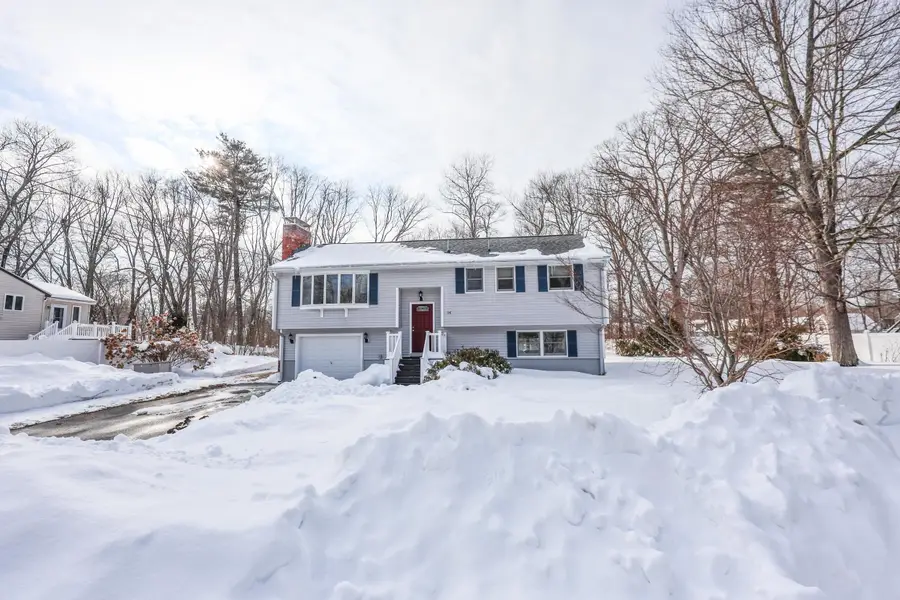 14 Loren Road, Salem, NH 03079 - #3