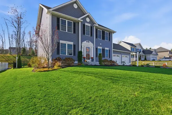 191 Brookview Drive, Hooksett, NH 03106