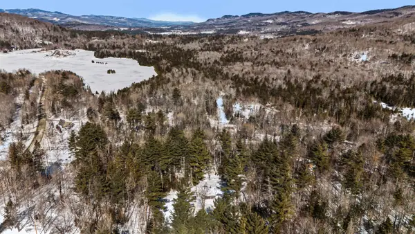 63 Pine Street #A14, Warren, VT 05674