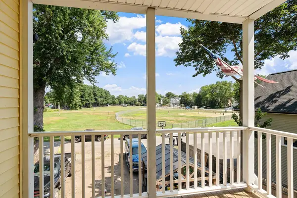 14 Artillery Lane, Nashua, NH 03064