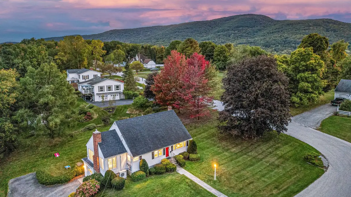 706 Jefferson Heights, Bennington, VT 05201 - #1