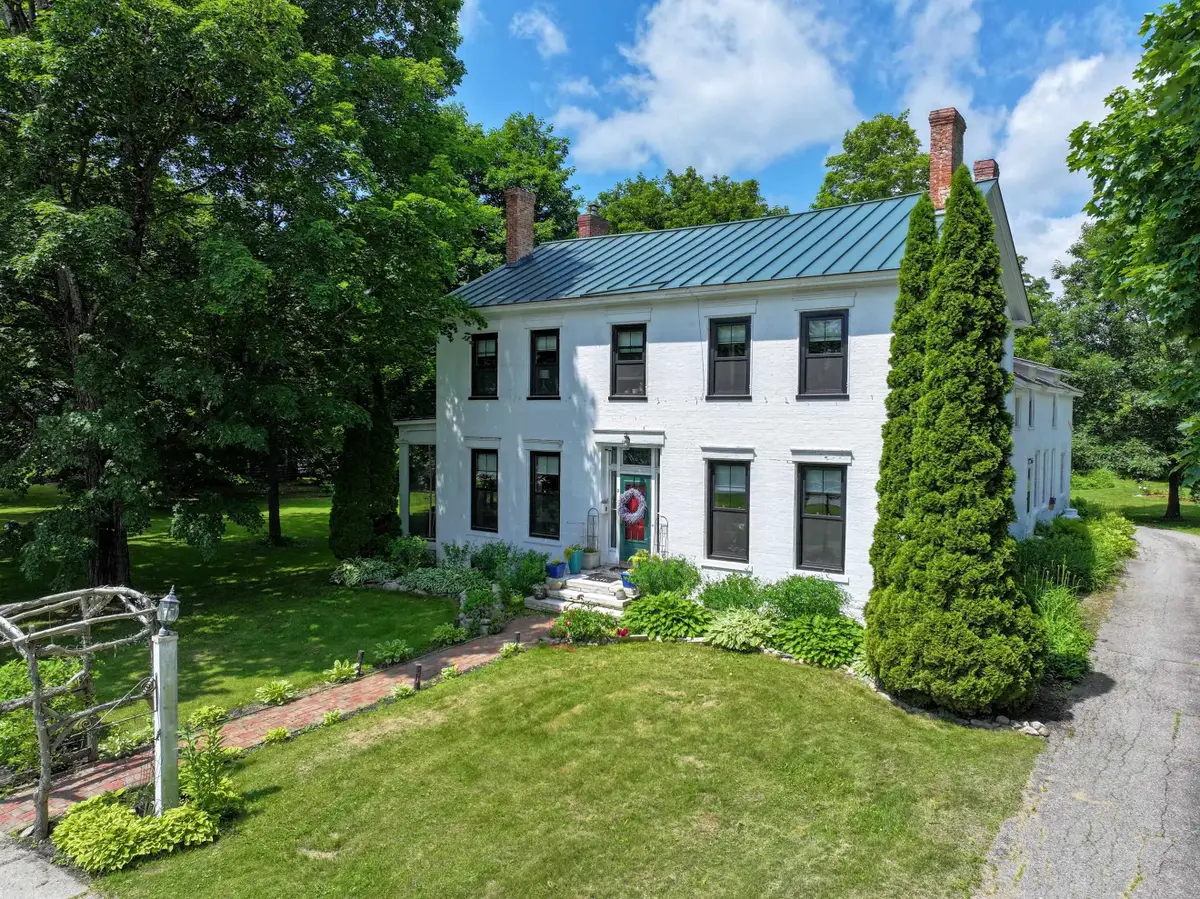 5 Pearl Street, Brandon, VT 05733 - #1