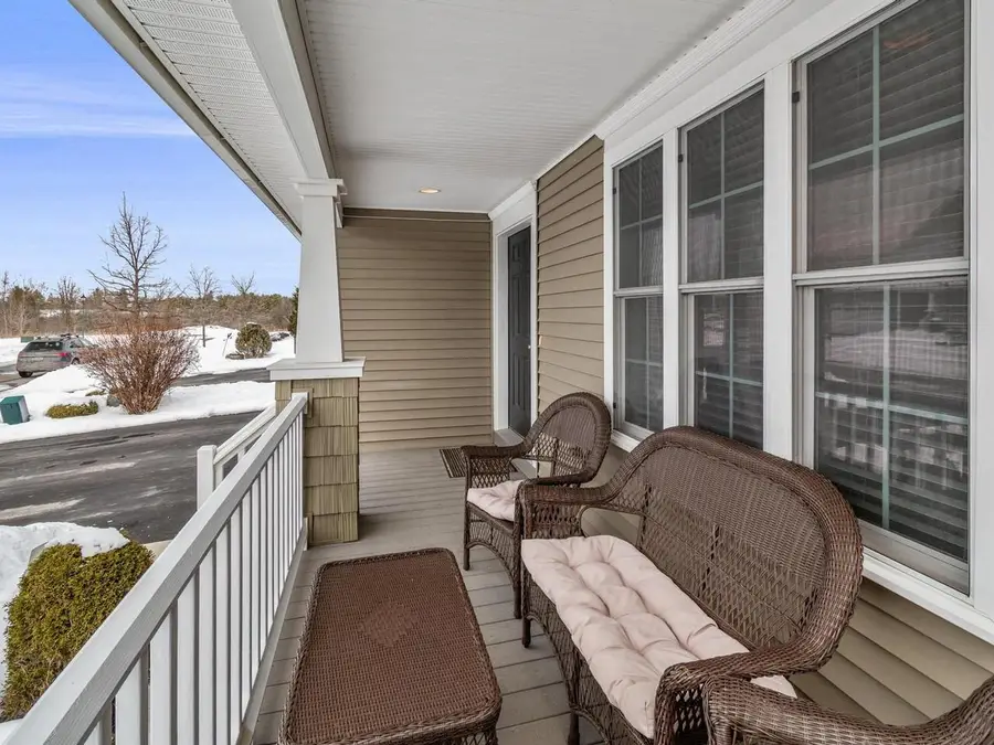 35 Sommerfield Avenue, South Burlington, VT 05403 - #3