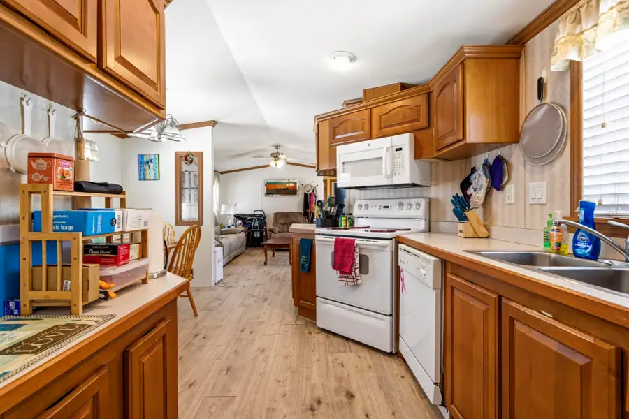 117 Colonial Village, Somersworth, NH 03878 - #2