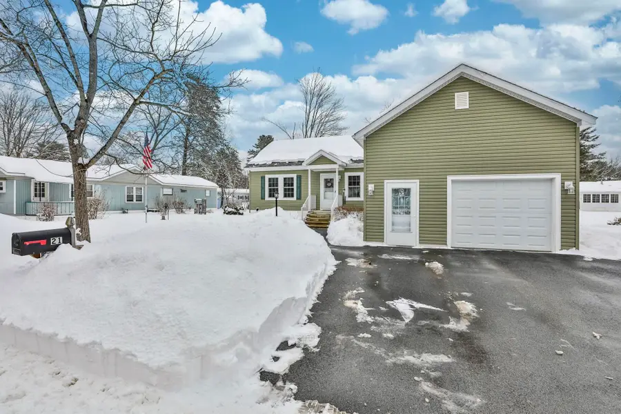 21 Fairfield Drive, Concord, NH 03301 - #3