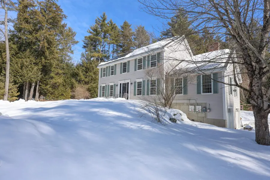 17 Erin Drive, Bow, NH 03304 - #3