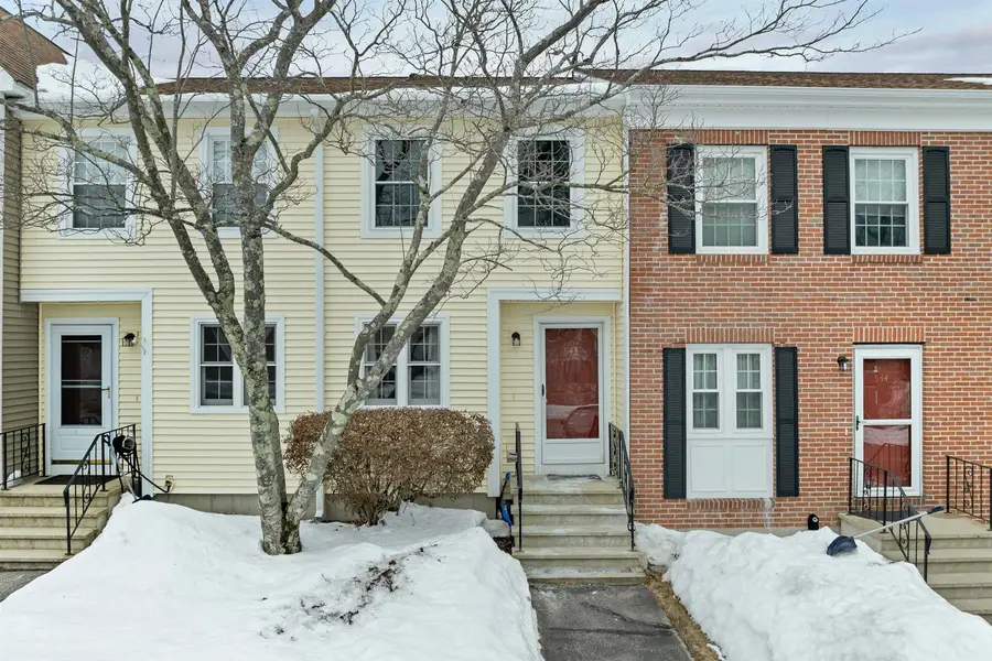 543 Fox Hollow Way, Manchester, NH 03104 - #2