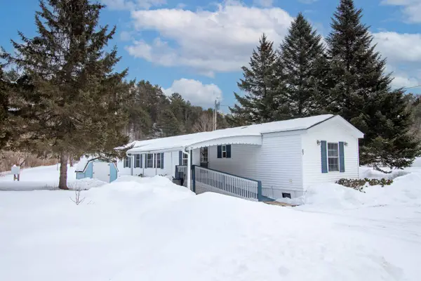 83 Bluebird Lane, Lyndon, VT 05851