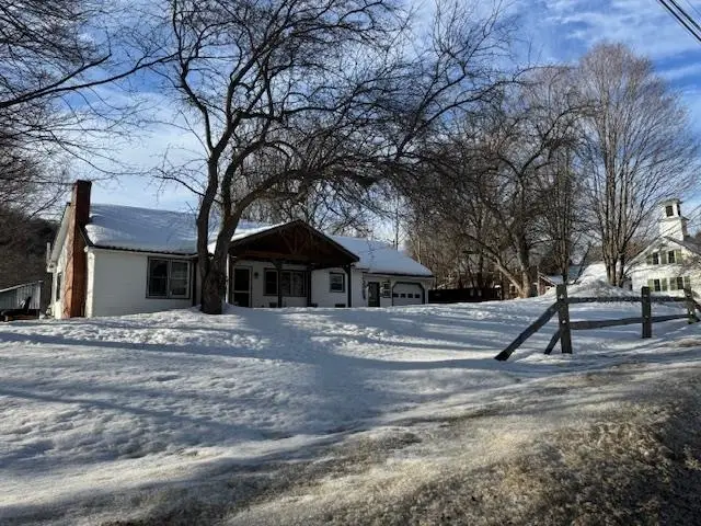 942 Main Street, Albany, VT 05820 - #1