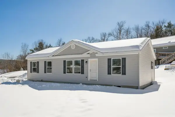 169 Butternut Road, Hartford, VT 05001