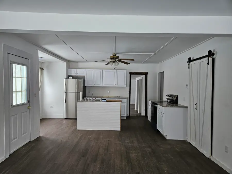 49 Winter Street, Hardwick, VT 05843 - #3